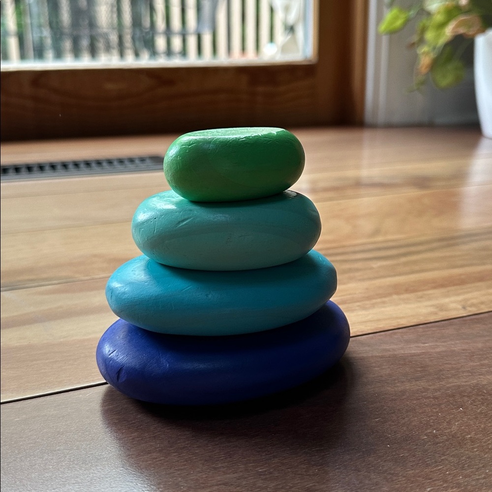 Lovevery Colorful Stacking Stones Set - Picture 3 of 5
